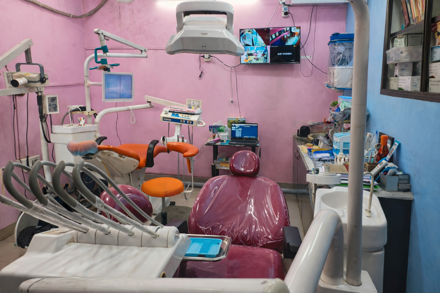 Modern dental equipment at Annai Dental Care clinic